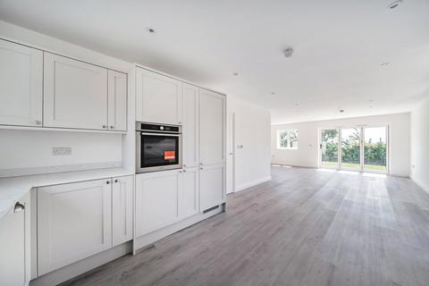 4 bedroom detached house for sale, Willow Close, Chequers Road, Minster on Sea, Sheerness, ME12