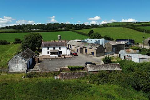 5 bedroom property with land for sale, Trefechan Road, Carmarthen, SA31