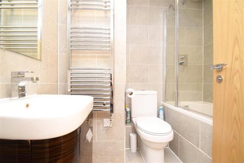 1 bedroom apartment for sale, Old Lodge Place, St Margarets Village