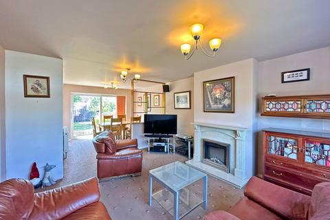 7 Aylesford Close, Dudley, DY3 3QB