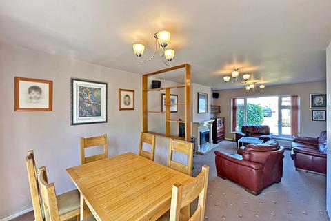 7 Aylesford Close, Dudley, DY3 3QB