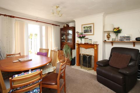 3 bedroom semi-detached house for sale, Hawthorne Road, Thornton-Cleveleys, FY5