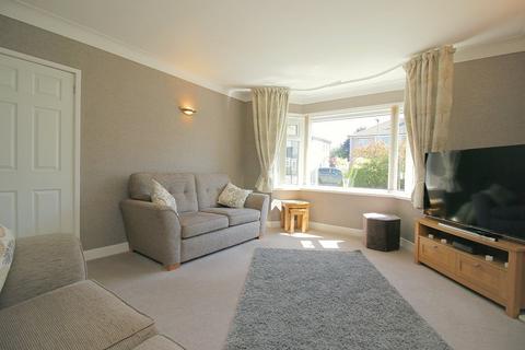 3 bedroom semi-detached house for sale, Robin Close, Eccleshill, Bradford, BD2