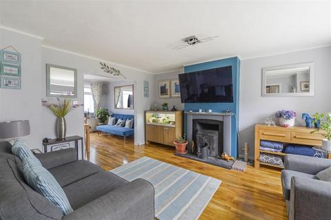 80 Allington Road, Paddock Wood, Tonbridge, TN12 6AN