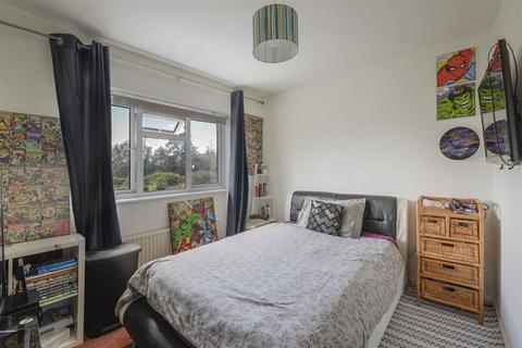 80 Allington Road, Paddock Wood, Tonbridge, TN12 6AN