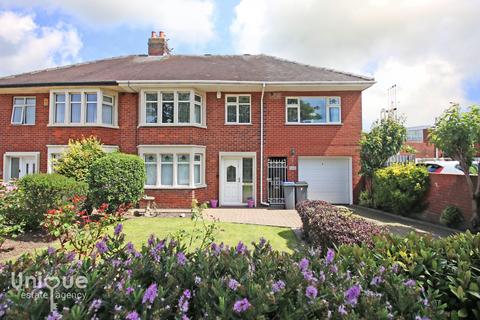 3 bedroom flat for sale, Devonshire Road,  Blackpool, FY2