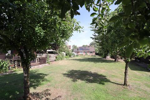 2 bedroom detached bungalow for sale, South End, Seaton Ross, York