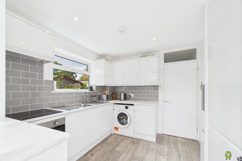 20 Mossdown Close, Belvedere, DA17 5QW
