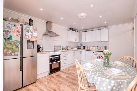 4 Bishop Close, Rubery, Birmingham, B45 0LS
