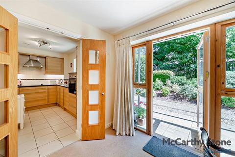 1 bedroom apartment for sale, Ellisfields Court, Mount Street, Taunton