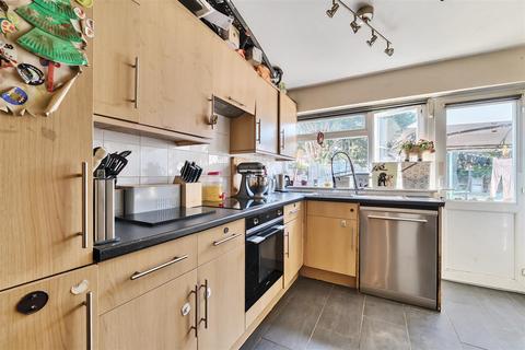 3 bedroom semi-detached house for sale, Fishers Road, Staplehurst, Tonbridge