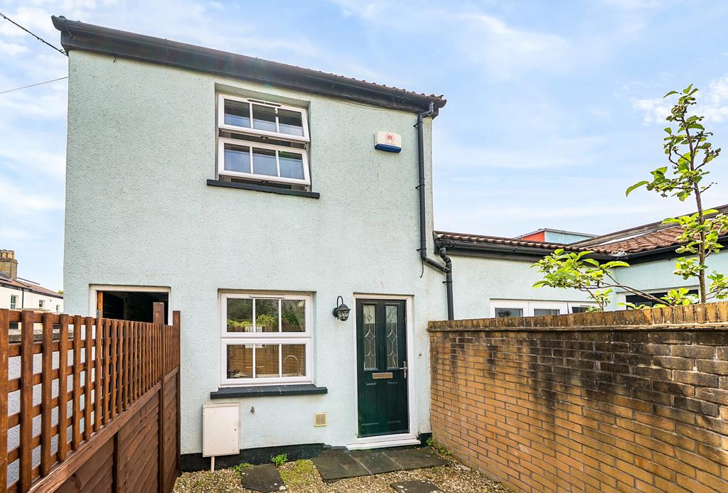 1299283-4-683705a...