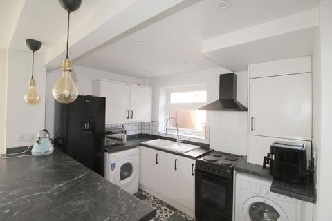 35 Grampian Way, Eastham, Wirral, CH62 8EN