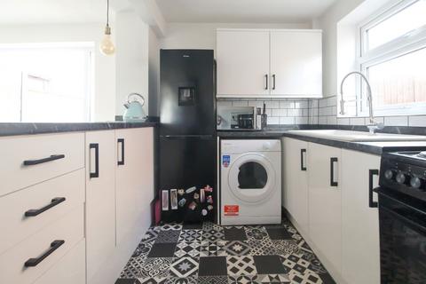 35 Grampian Way, Eastham, Wirral, CH62 8EN