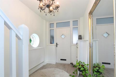 3 bedroom detached house for sale, Sundorne Road, Sundorne, Shrewsbury