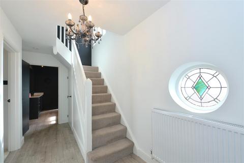 3 bedroom detached house for sale, Sundorne Road, Sundorne, Shrewsbury