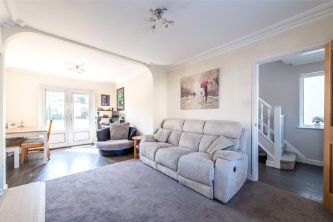 125 Colyer Road, Northfleet, Gravesend, DA11 8AZ