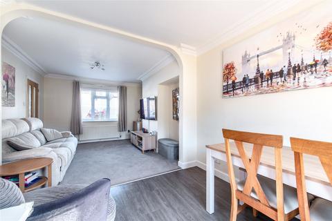 125 Colyer Road, Northfleet, Gravesend, DA11 8AZ