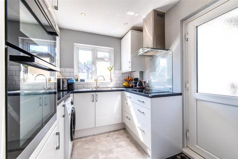 125 Colyer Road, Northfleet, Gravesend, DA11 8AZ