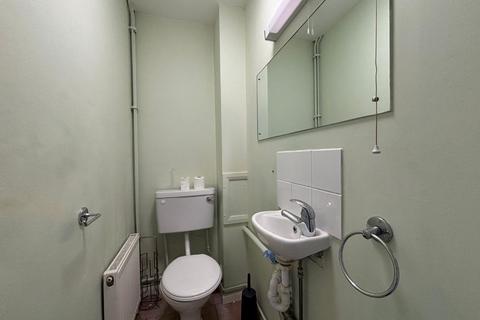 191c Burnt Ash Hill, London, SE12 0QF