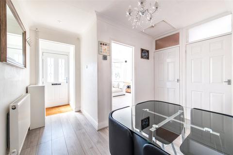377 Valley Drive, Gravesend, DA12 5TA