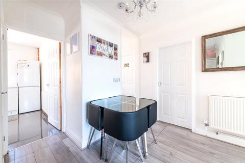 377 Valley Drive, Gravesend, DA12 5TA