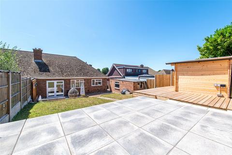 377 Valley Drive, Gravesend, DA12 5TA