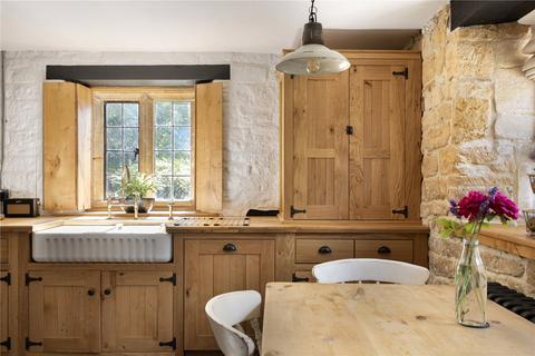 6 bedroom detached house to rent, Stanton, Broadway, Gloucestershire, WR12