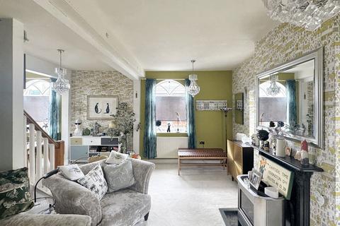 undefined, Marsh Hall Pad, Farnworth, Widnes