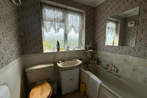 34 Church Road, Benfleet, SS7 4BP