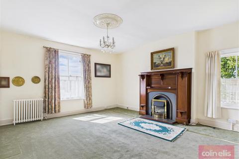 3 bedroom flat for sale, Filey Road, Scarborough