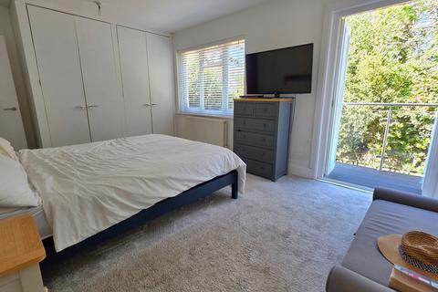 42 Barton Road, Torquay, TQ1 4DP
