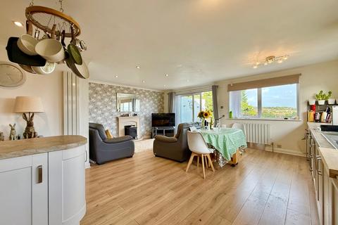 3 bedroom detached bungalow for sale, Pine Avenue, Hastings, TN34