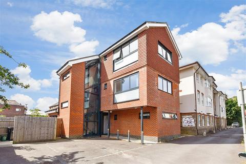 2 bedroom apartment for sale, Walton Court, Dorking RH4