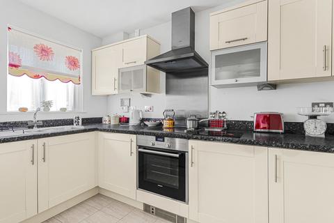 3 Dunnell Close, Sunbury-on-thames, TW16 6PX