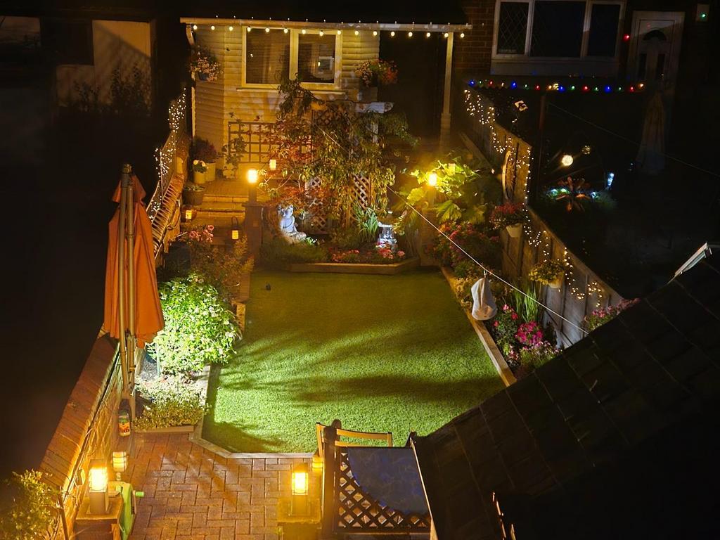 51 Greenhead garden.jpg
