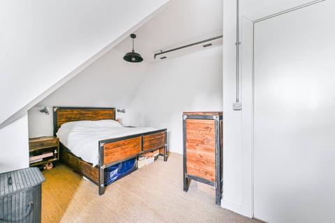 Sydenham Hill, Sydenham, London, SE26