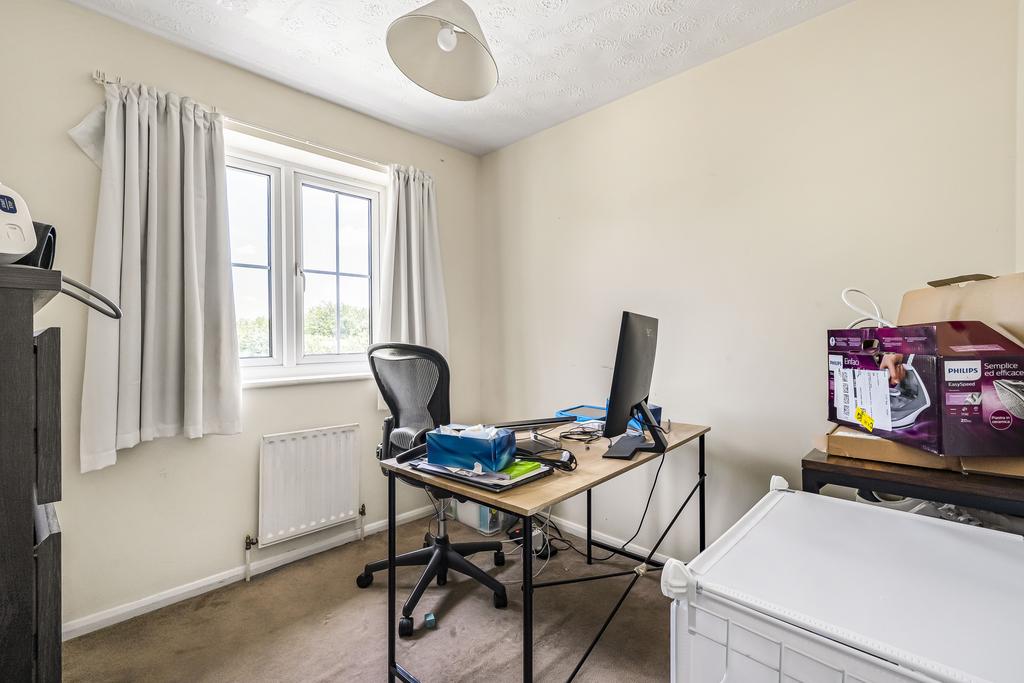 Bedroom/Study