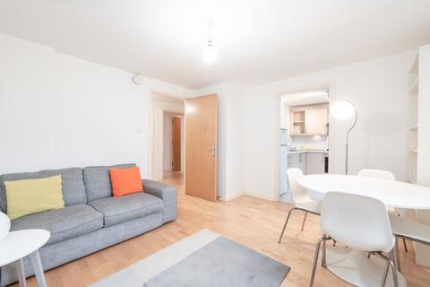 2 bedroom flat for sale, 6/1 Allanfield Place, Edinburgh, EH7