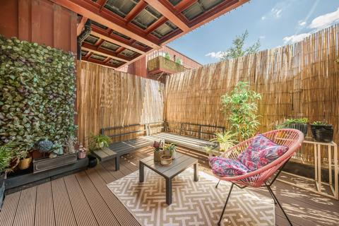 2 bedroom apartment for sale, Moy Lane, Woolwich, London, SE18