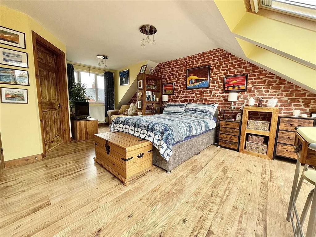 Bedroom no. 1