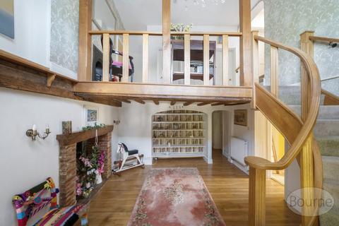 undefined, Stroud, Petersfield, Hampshire, GU32