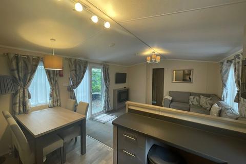 undefined, Three Bed Regal Kensington 2017 (39x13) Hill of Oaks Caravan and Lodge Park, Windermere LA23