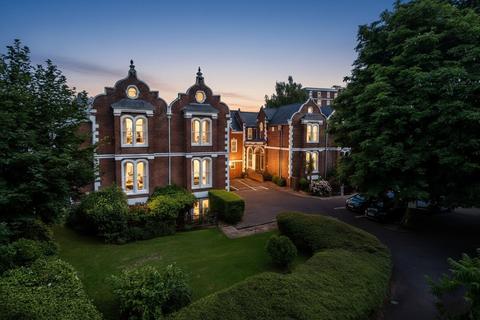 undefined, Grosvenor Place, Exeter, Devon