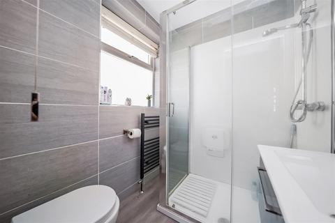 12 Harford Road, London, E4 7NQ