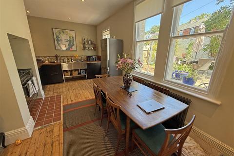 undefined, Kings Road, Whitley Bay