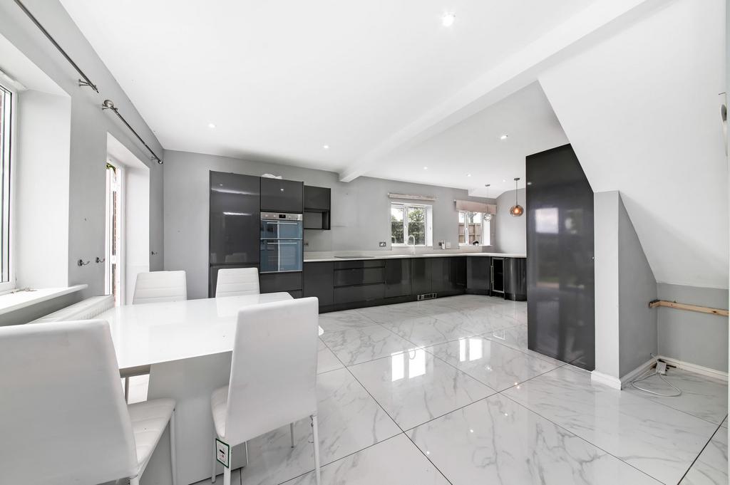 Open plan dining kitchen