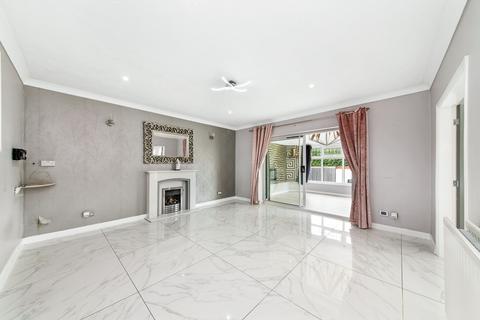 undefined, Moorfield Court, Grange Moor, WF4