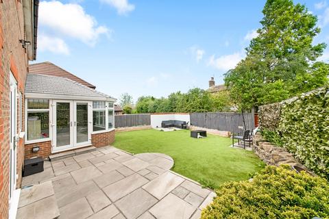 undefined, Moorfield Court, Grange Moor, WF4
