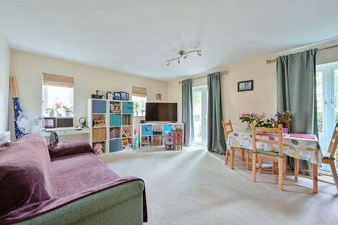 2 bedroom flat for sale, Matisse House, WD18, Watford, WD18
